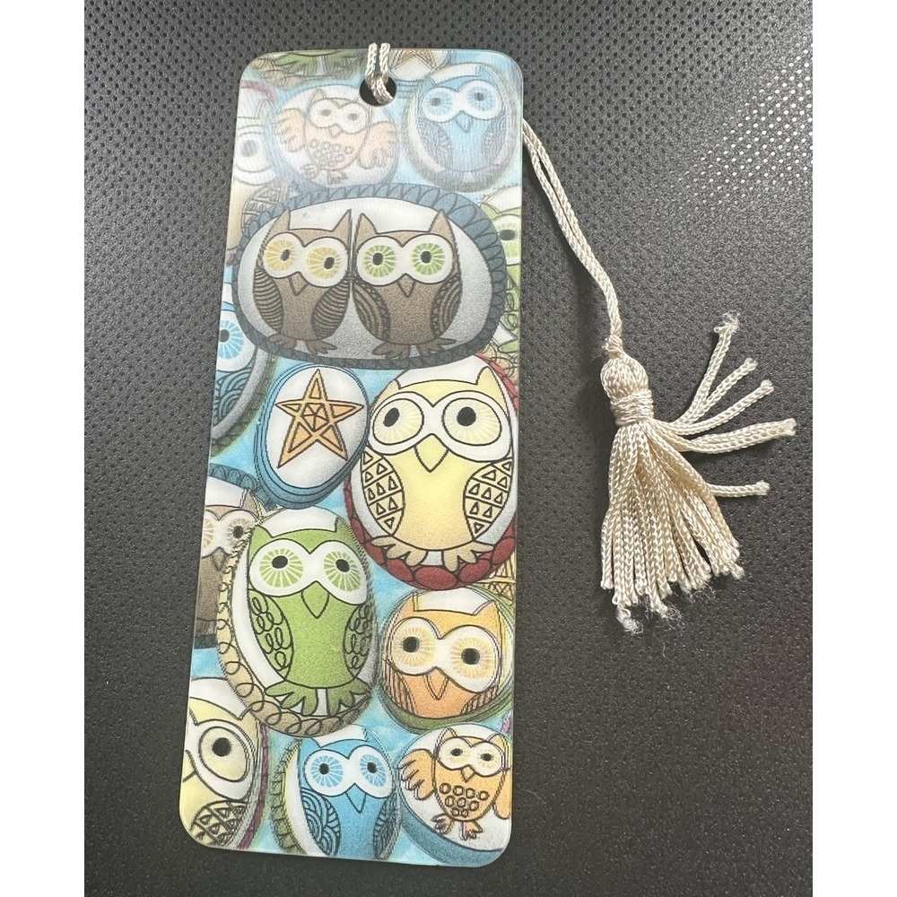 Who‎ Gives A Hoot 3D Bookmark with Tassle New